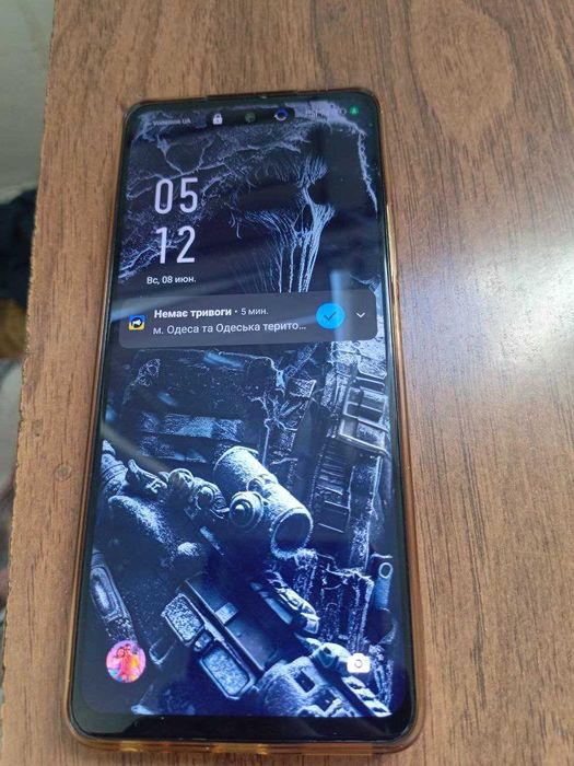 Обменяю infinix hot 50 на айфон XR-XS или на 11