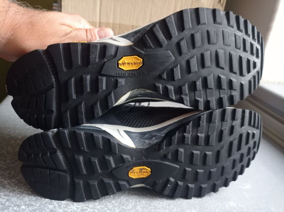 Трекінгові шкіряні кросівки напівчеревики Meindl Texas GoreTex Pro Vibram -44р