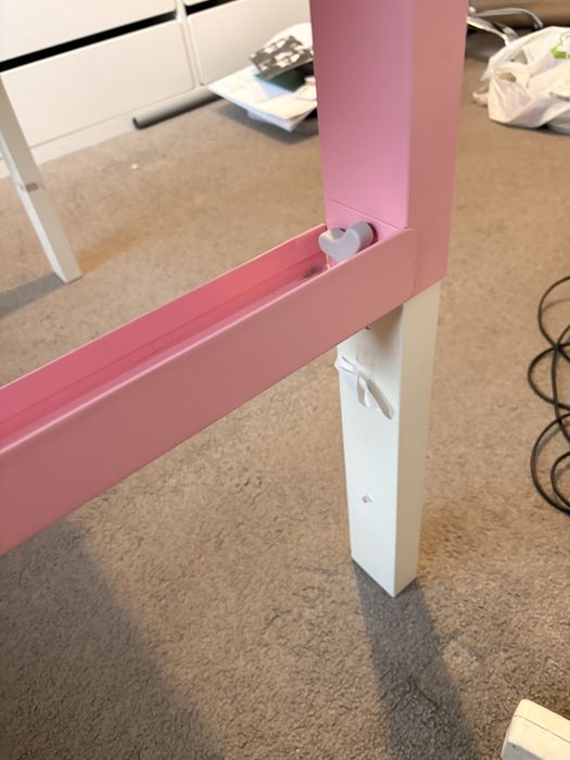 Biurko Regulowane Ikea biało różowe