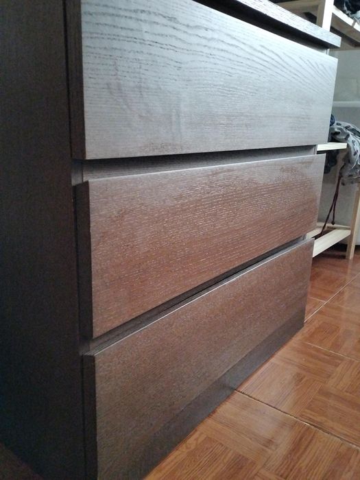 Cómoda Malm IKEA - castanho escuro