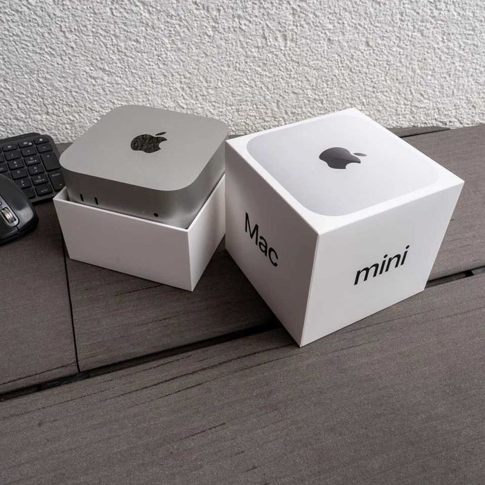 Mac mini M4 256/16 + peryferia
