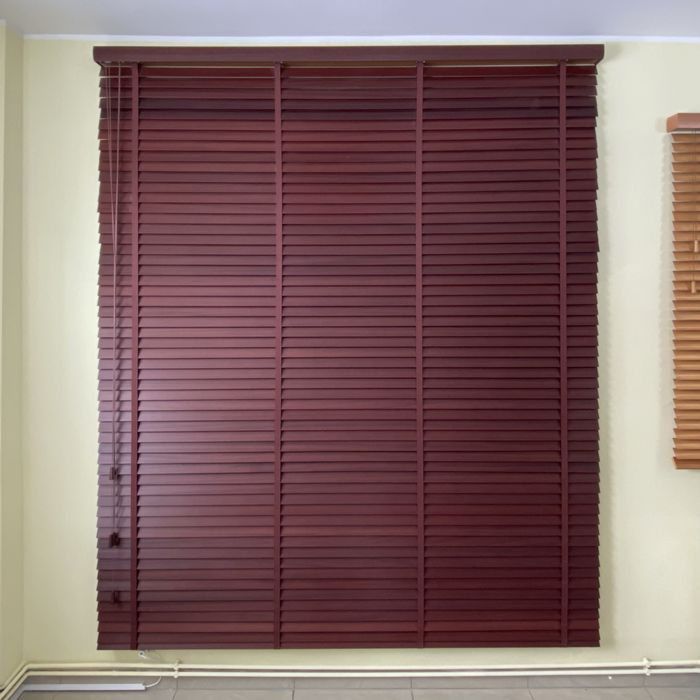 Żaluzja drewniana 50 mm mahoń 210 x 250