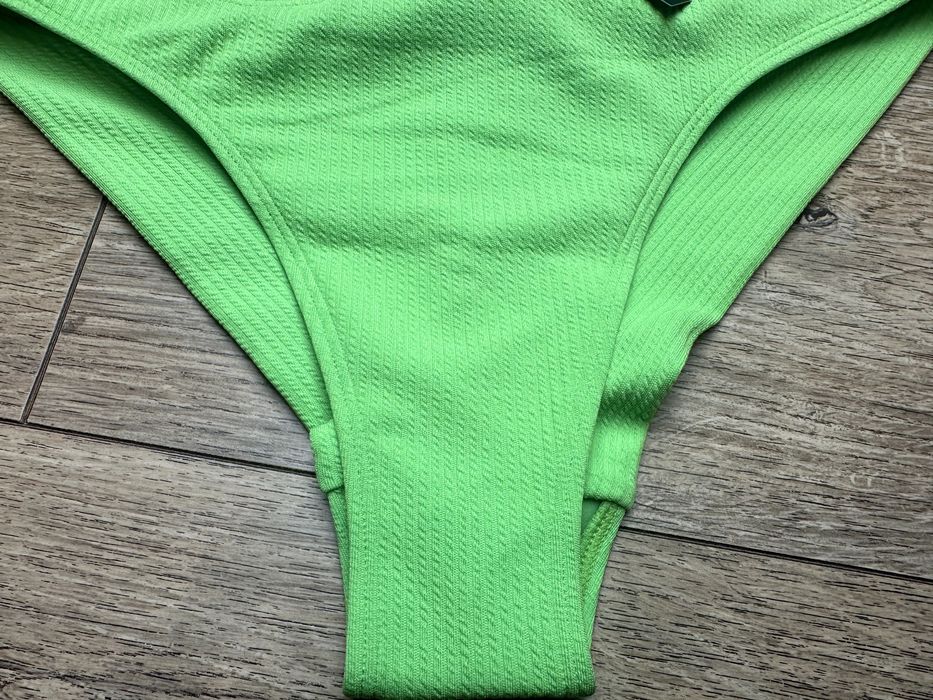 Neonowe majtki kąpielowe nowe S