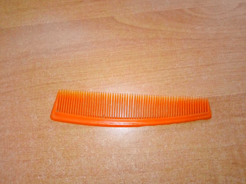 Grzebień do włosów grzebyk pomarańczowy 13cm PRL PZWPT
