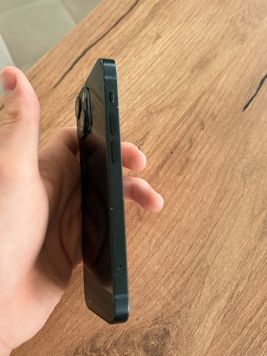 Iphone 13 mini.