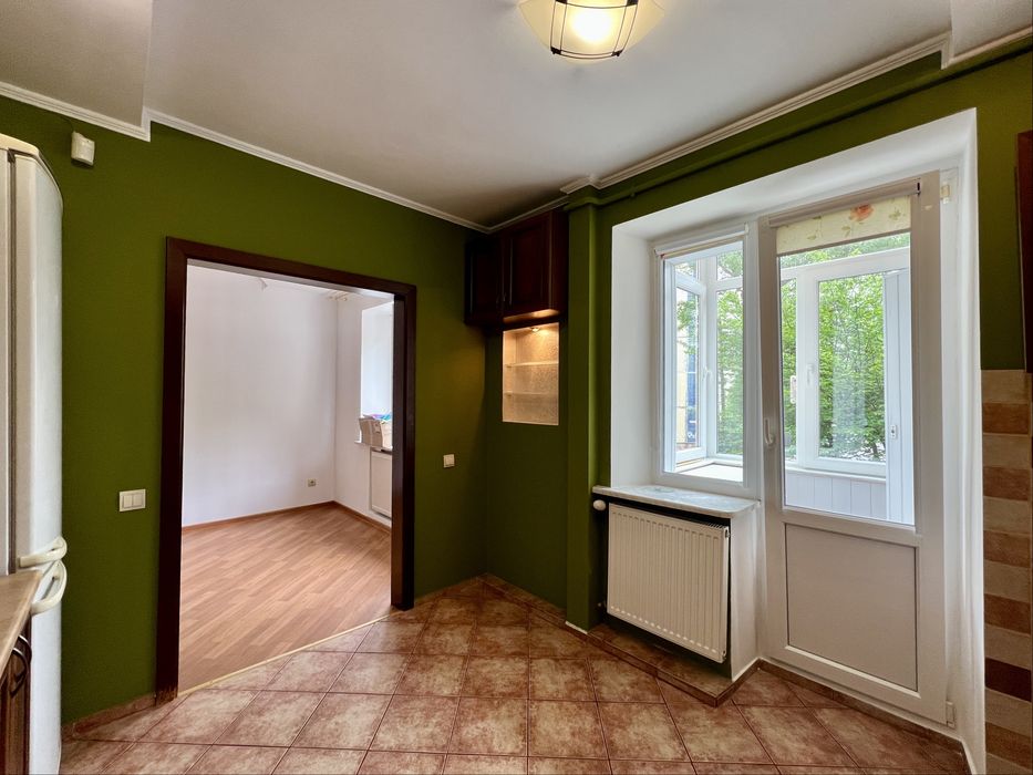 Продаж 3-ох кім.кв.вул.Коломийська