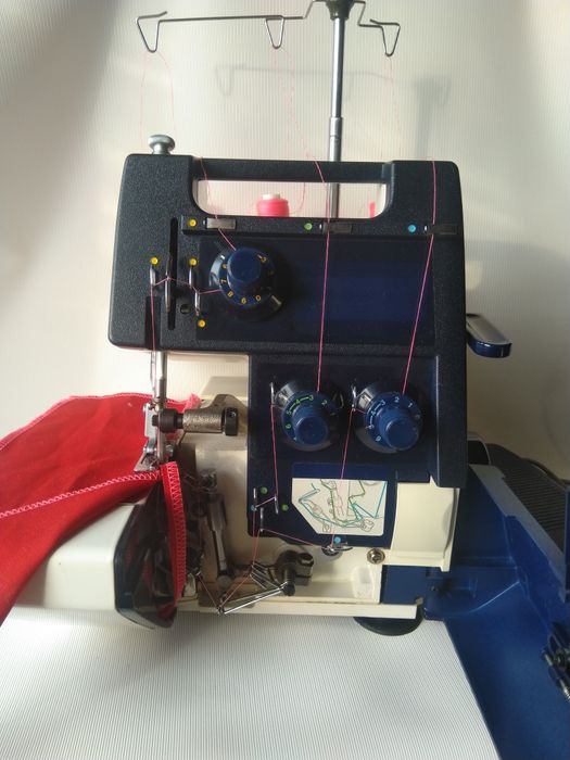 Оверлок Huskylock 435