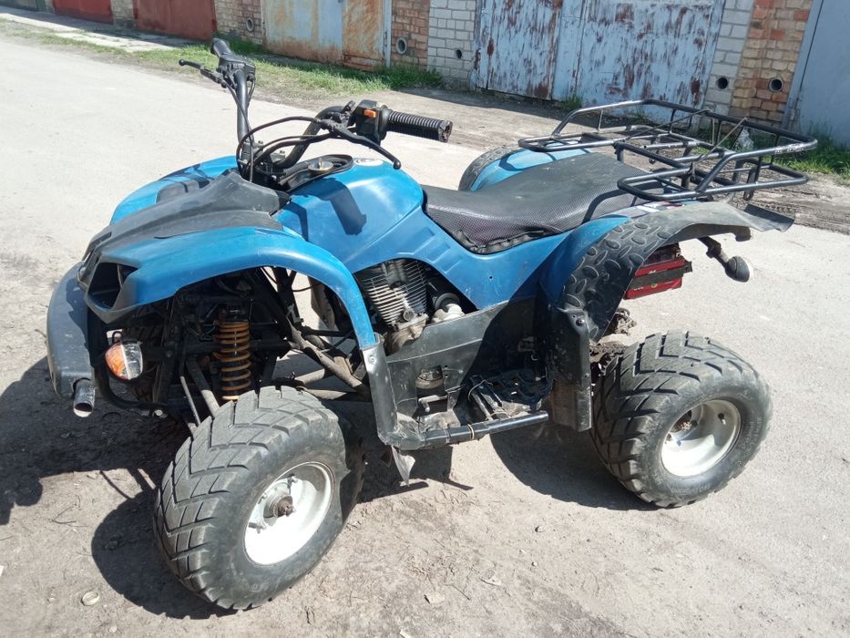 Квадроцикл 250 кубів