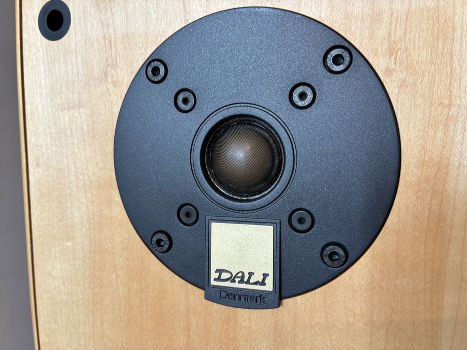Dali evidence 470 SE SANSUI Au 717 etc
