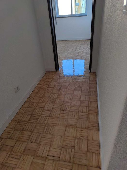 Afagamento - Restauração de Pisos e Decks de Madeira