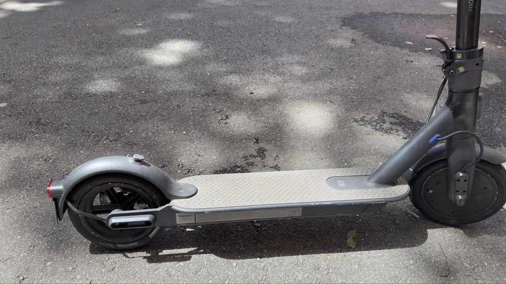 Xiaomi Mi Electric Scooter 3