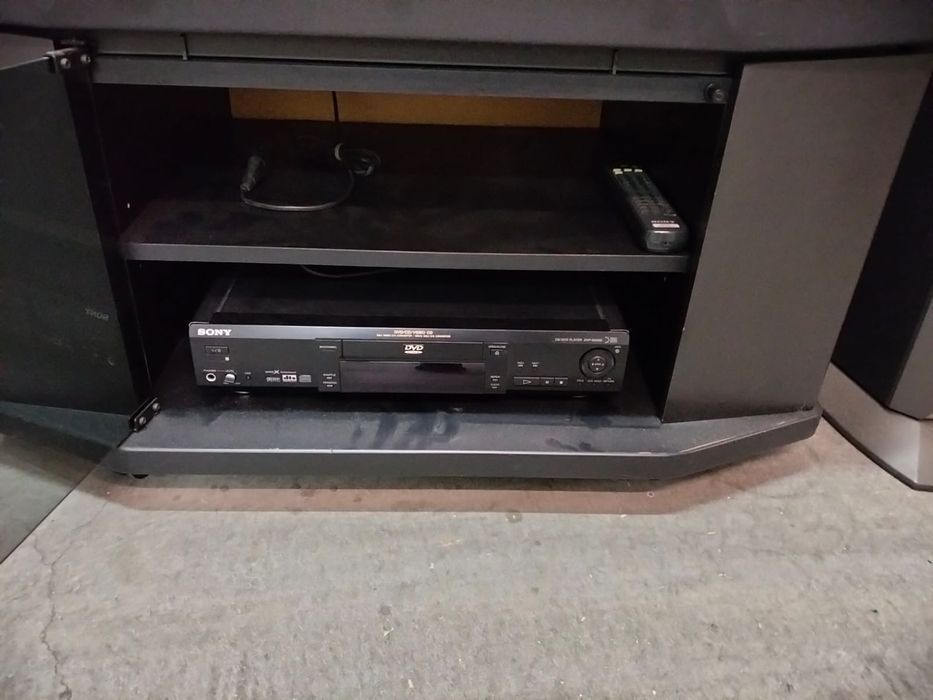 Televisão e Retroprojetor "SONY"