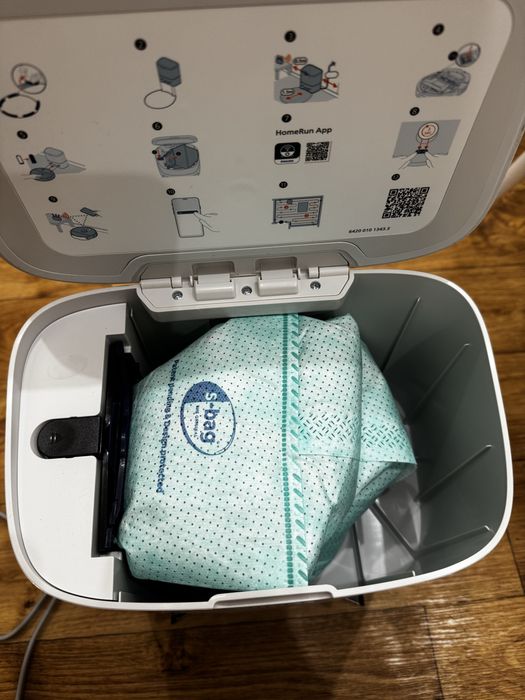 Робот-пилосос PHILIPS