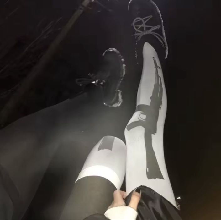 чулки белые с принтом опиум альт гранж у2к