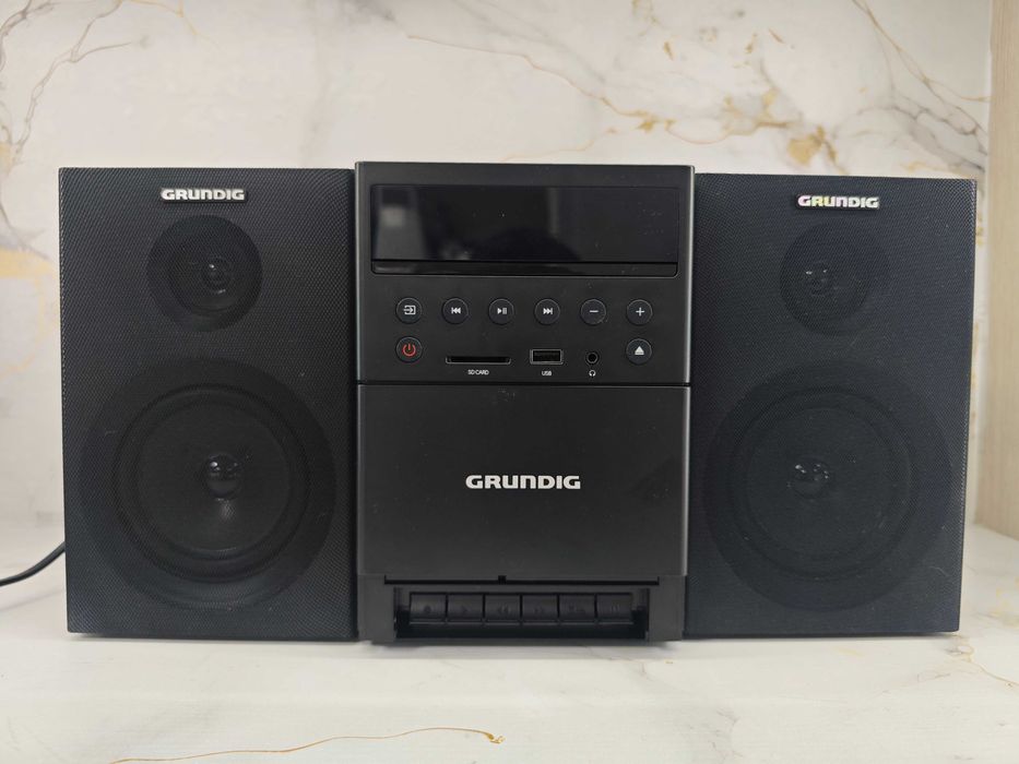 Mini wieża GRUNDIG GHF1050 z pilotem