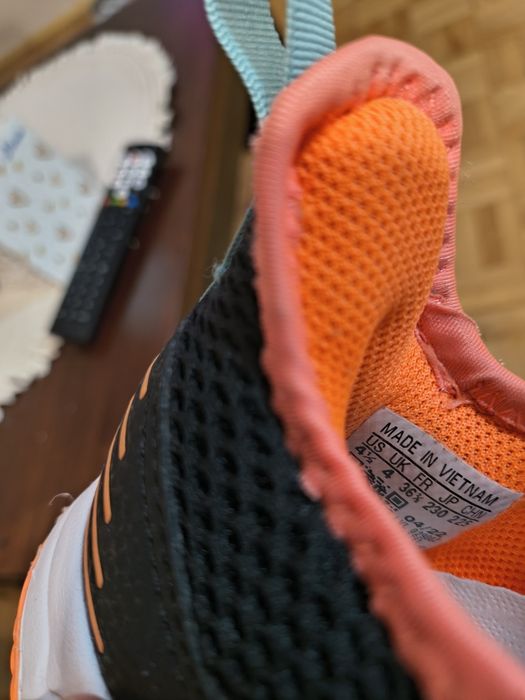 Buty Adidas 36 2/3 unisex