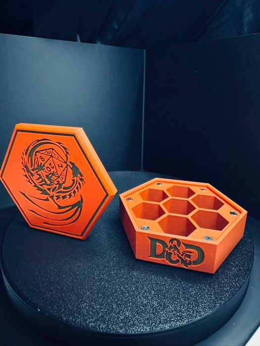 Dice Box - Hexagon vault, 7 dice, magnetic lid