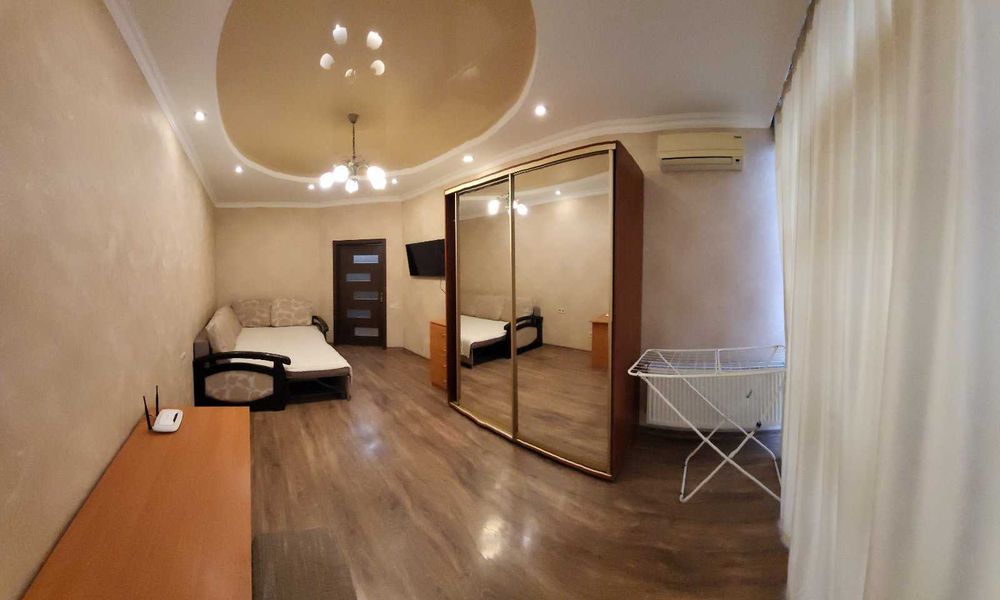 Комфортна квартира у затишному районі Одеси за оптимальною ціною.