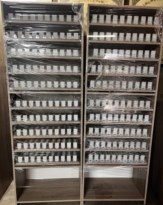 Тютюновий стелаж ( вітрина для сигарет), полка сигаретна