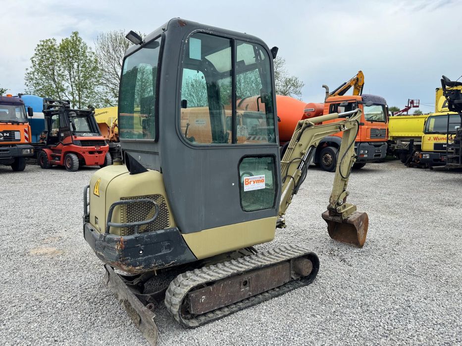Minikoparka Yanmar B17 rozsuwane podwozie