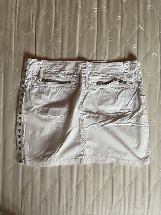 Біла спідниця Savage