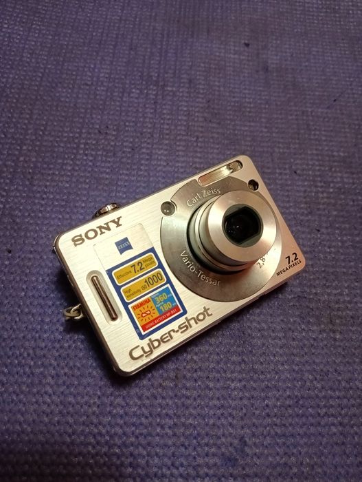 sony dsc w70 - купить фототехнику, видеоаппаратуру - Цена на OLX.ua