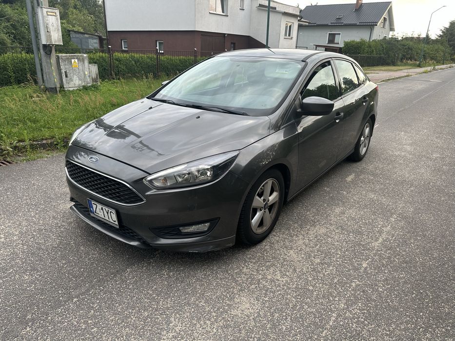 Ford Focus 2.0 benzyna 160km/automat/ niski przebieg 70 tys/ Zamiana