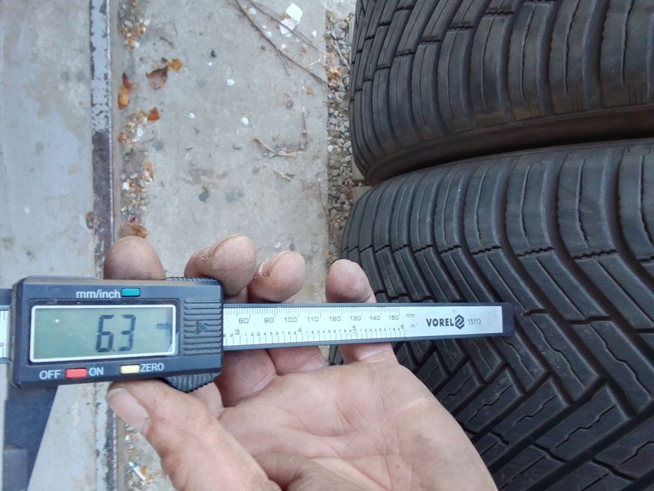 2 Opony wielosezonowe 235/45r18 NEXEN 2024r 6.5mm