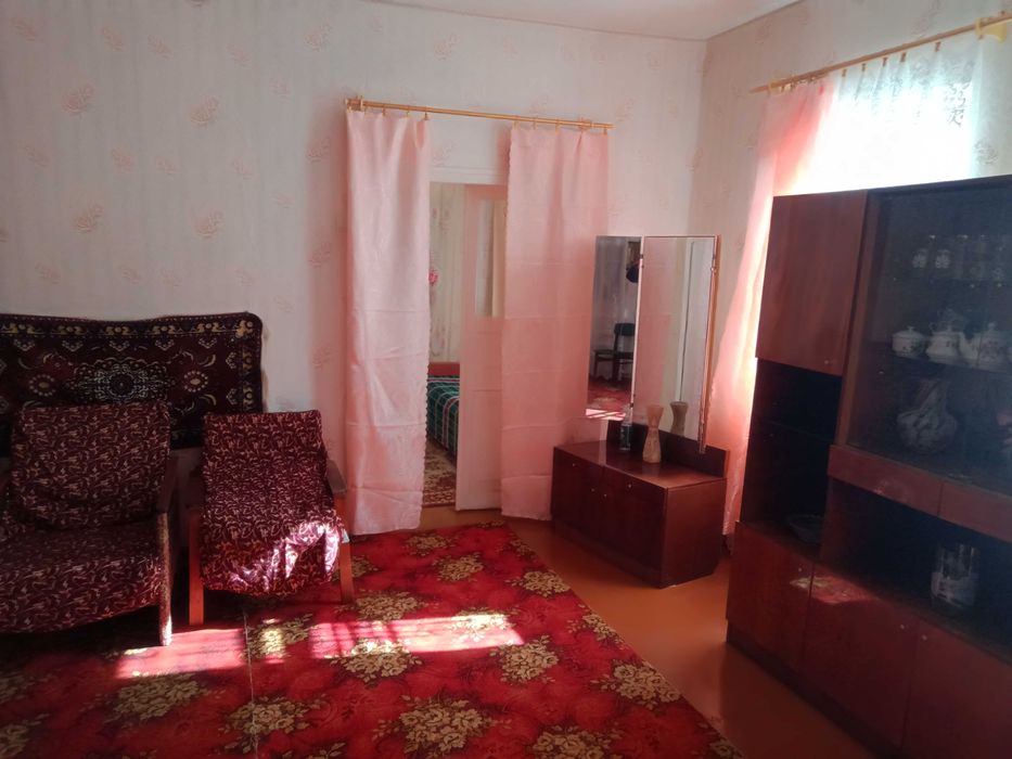 Житловий одноповерховий будинок садибного типу в сел. Кириківка