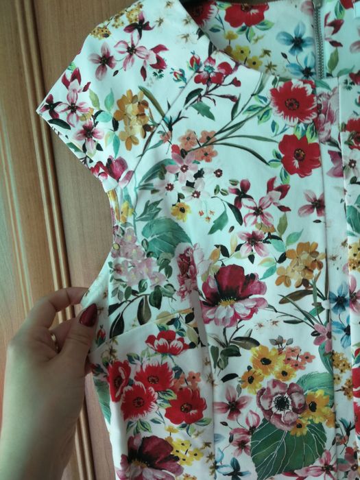 Piękna Sukienka - L