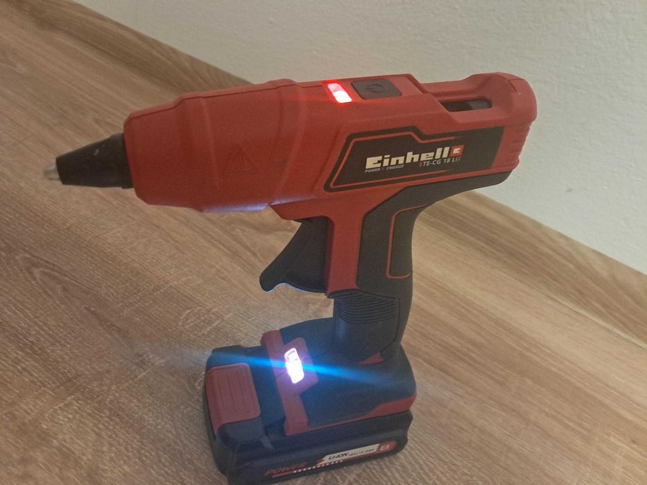 Pistolet do klejenia na gorąco Einhell.