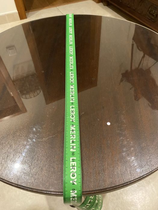 Mesinha de apoio redonda (com oferta de tampo de vidro para proteção)
