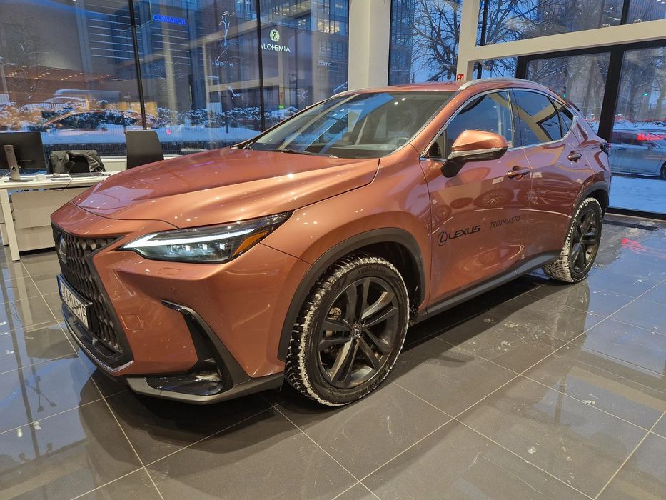 Lexus NX NX 350H 243 KM ! Hak holowniczy !