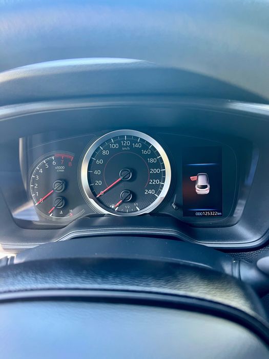 Toyota Corolla 1.2 Active 2019 salon pl