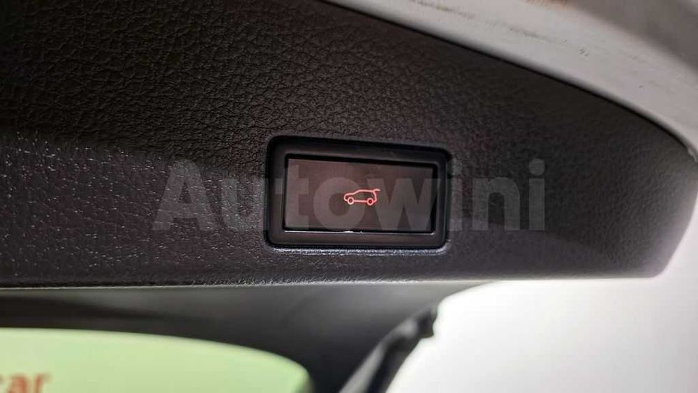 2014 Volkswagen New Touareg V6 3.0 TDI Bluemotion 7P5