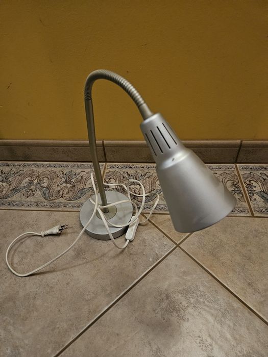 Lampa na biurko kompletna