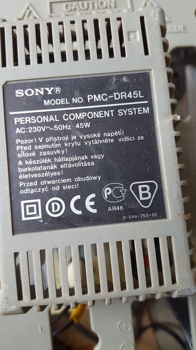 Две колонки. не рабочие. Sony 45w