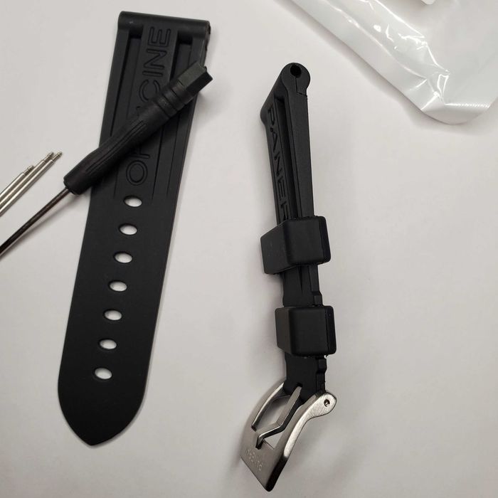 Pasek silikonowy do zegarka Panerai PAM 24mm zakręcana klamra pre-v