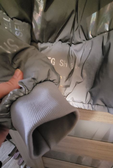 Куртка женская с капюшоном