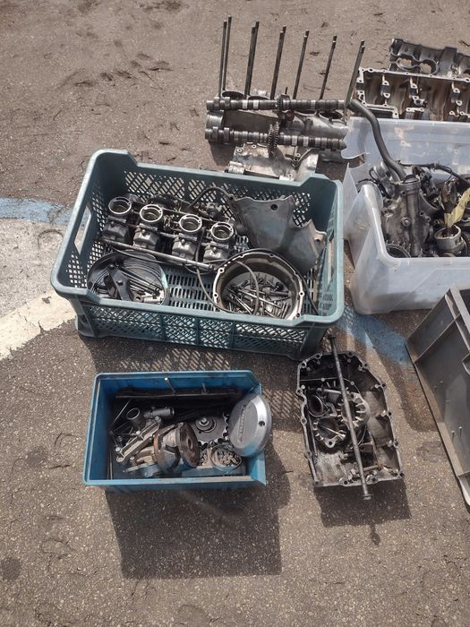 Silnik CB 750  Części
