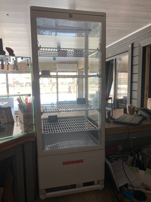 Холодильна вітрина Rednee RT98L White