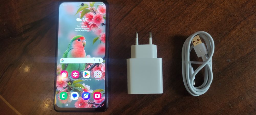 Продам Samsung A52 6+6/128 гигабайт