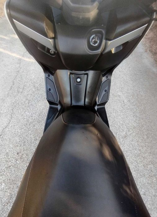 Yamaha XMAX 125