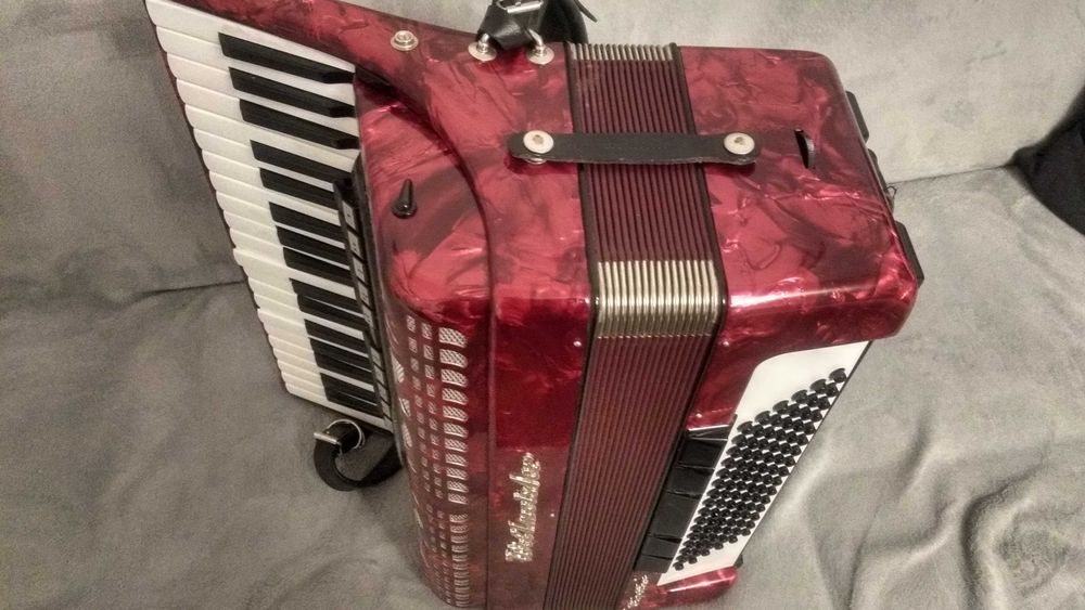 Sprzedam akordeon Weltmaister
