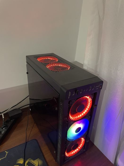 Sprzedam komputer gamingowy 1200