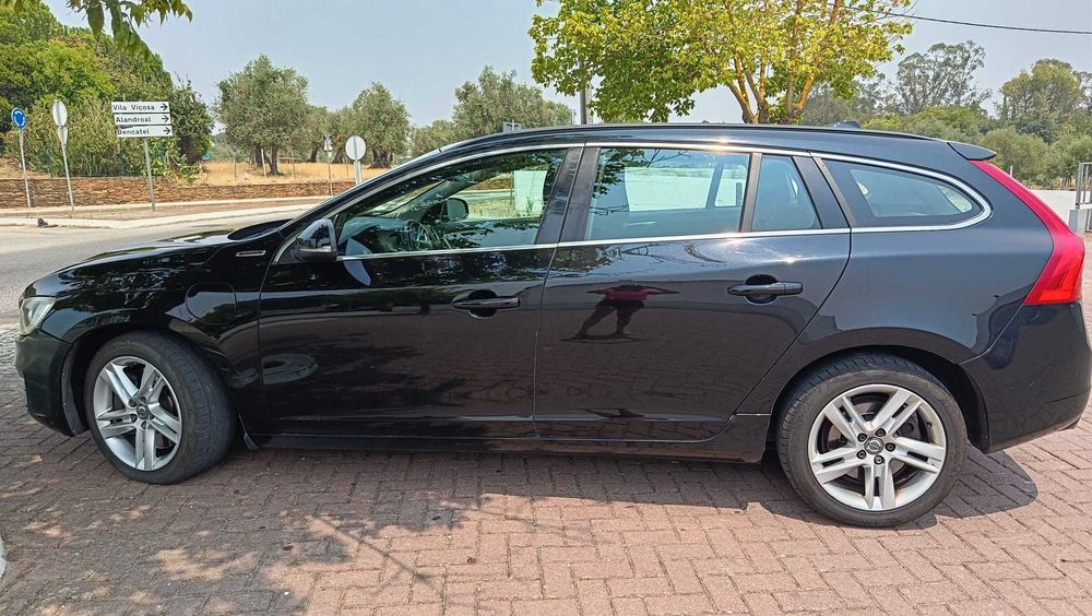Volvo V60 — fotografia 4