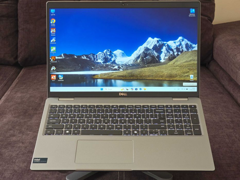 Dell Precision 3591 (15,6" FHD/ 165H/ 32 DDR5/ 512 SSD/ Nvidia RTX 500 Ada)