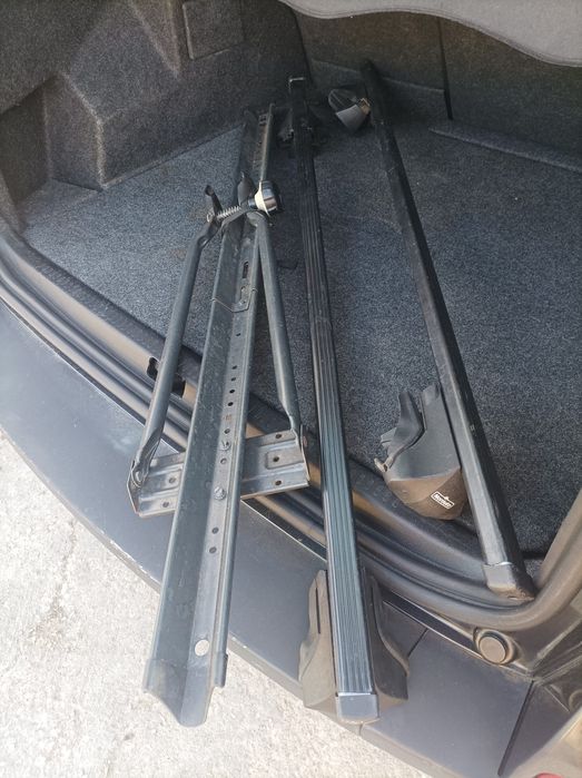 Barras de tejadilho e suportes para bicicletas