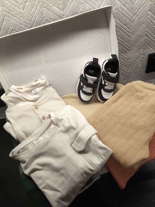 Paka dla chłopca 86 92 zara h&m beżowe ubranka paczka