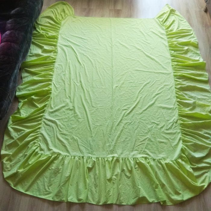 Prześcieradło Narzuta z falbaną